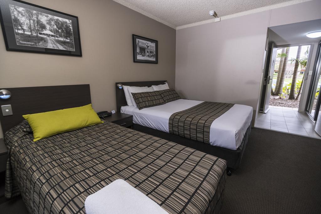 Motel The Galaxy